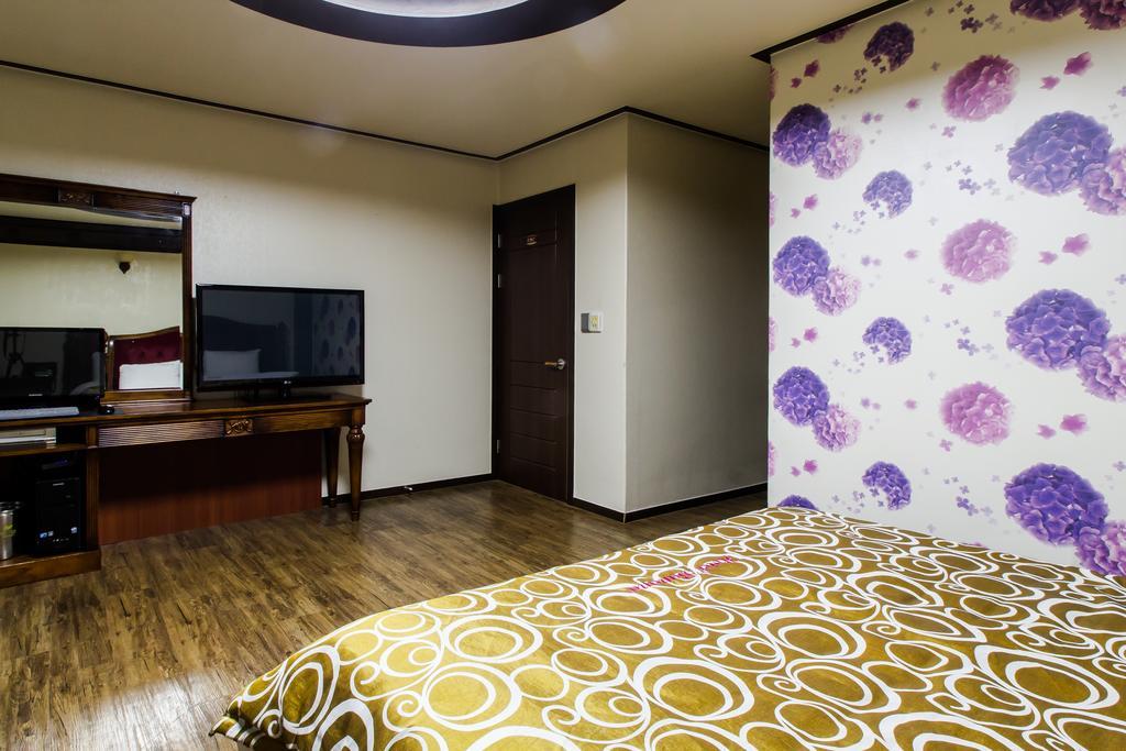 Guangju Hotel Banana Gwangju Metropolitan City Ngoại thất bức ảnh