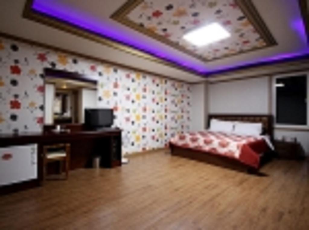 Guangju Hotel Banana Gwangju Metropolitan City Ngoại thất bức ảnh