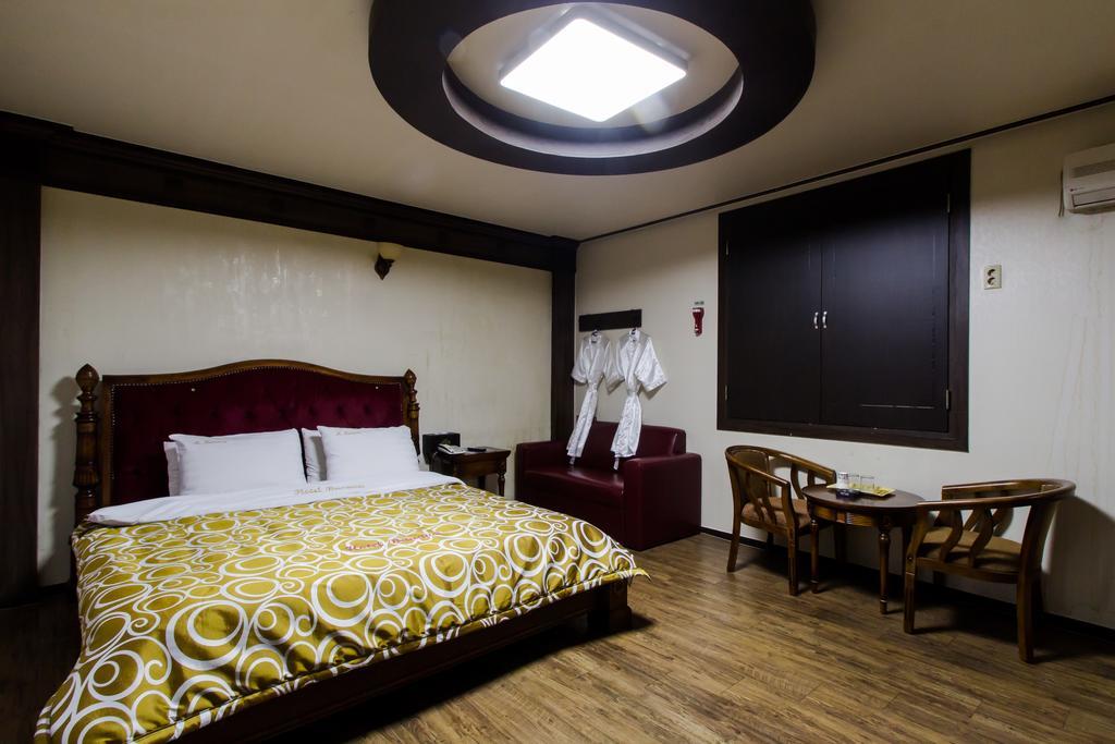 Guangju Hotel Banana Gwangju Metropolitan City Ngoại thất bức ảnh