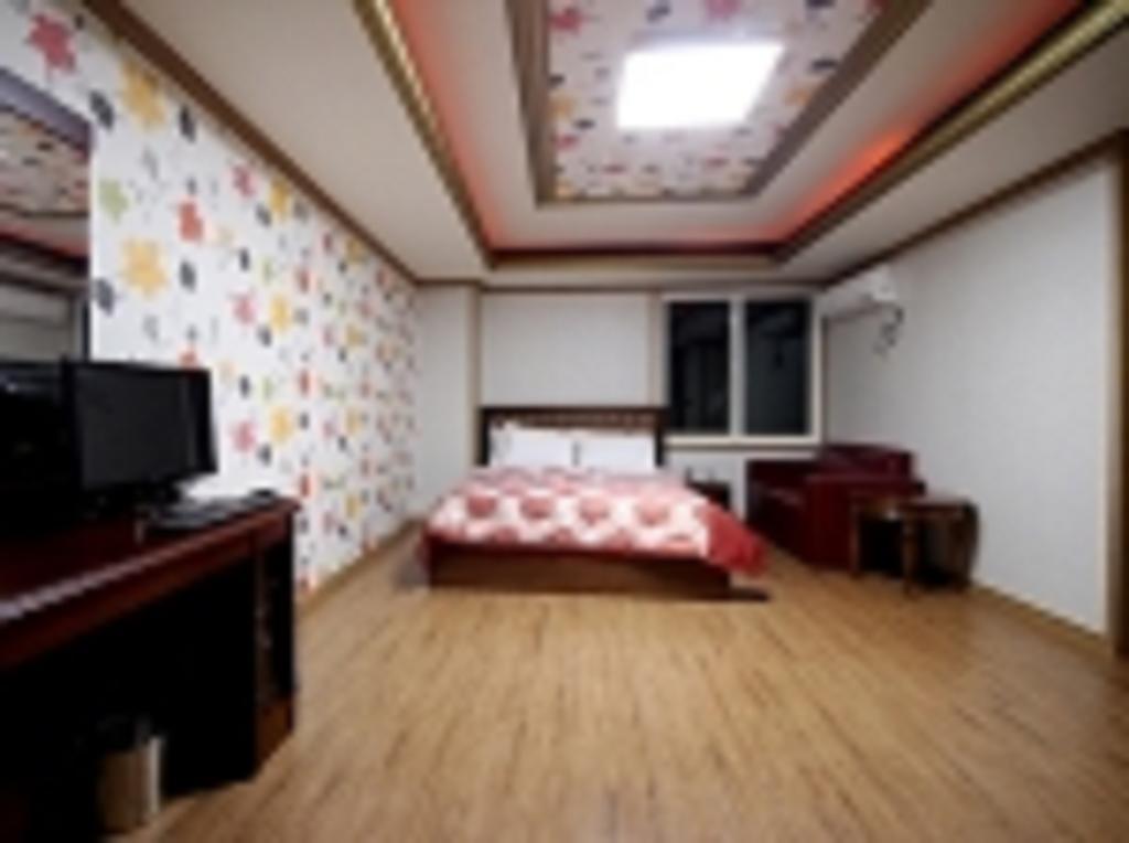 Guangju Hotel Banana Gwangju Metropolitan City Ngoại thất bức ảnh