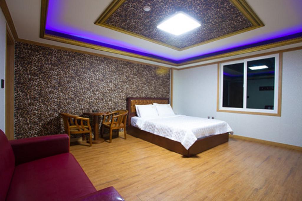 Guangju Hotel Banana Gwangju Metropolitan City Ngoại thất bức ảnh