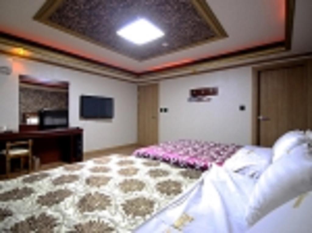 Guangju Hotel Banana Gwangju Metropolitan City Ngoại thất bức ảnh
