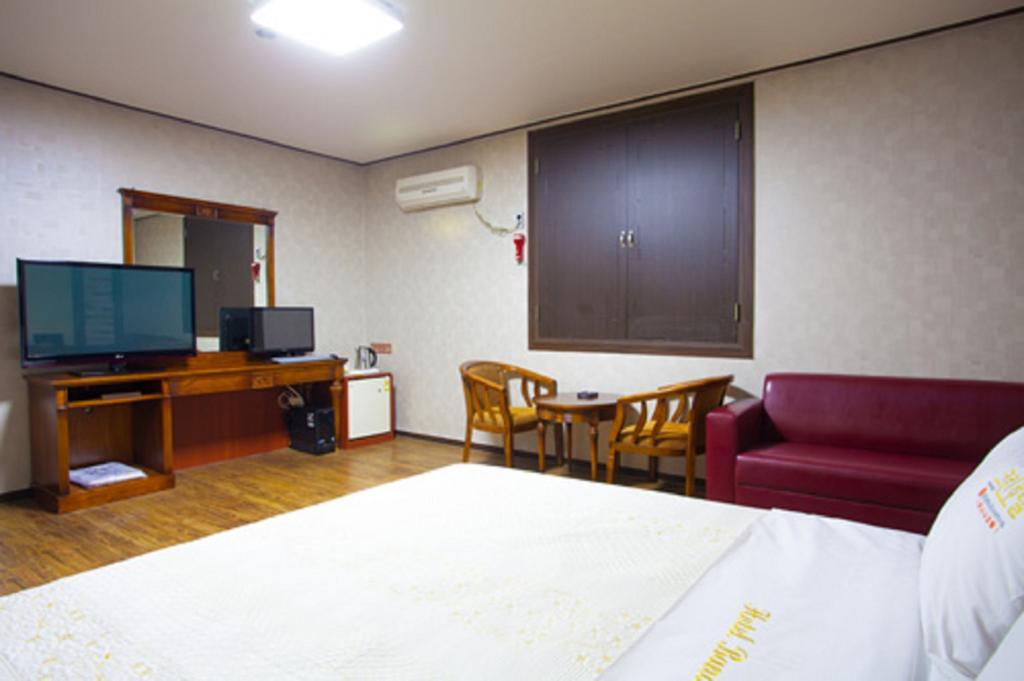 Guangju Hotel Banana Gwangju Metropolitan City Ngoại thất bức ảnh