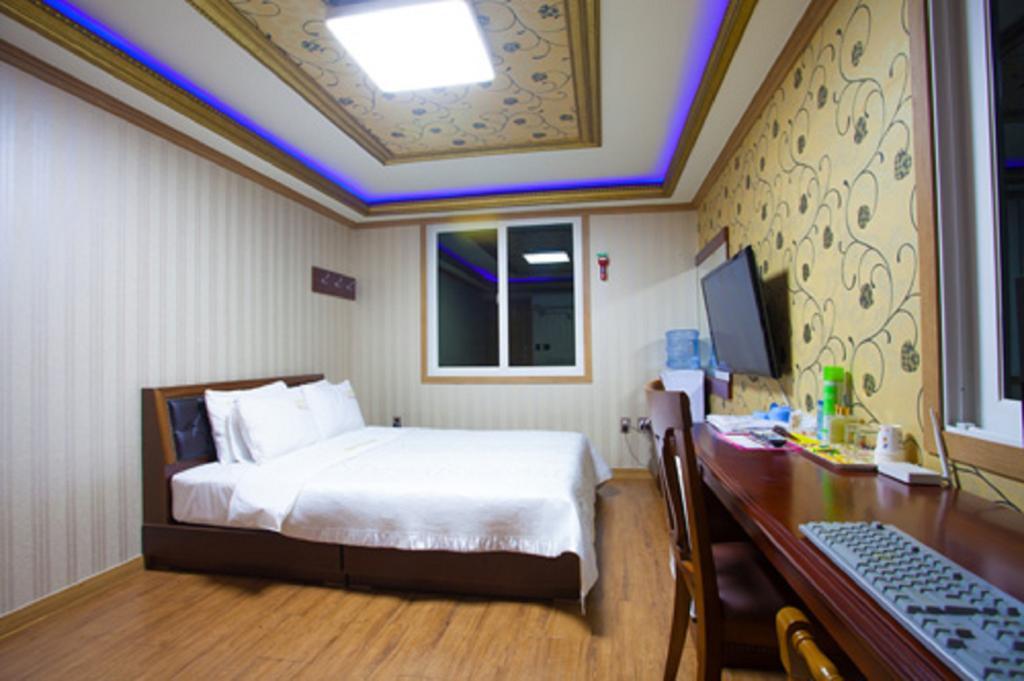 Guangju Hotel Banana Gwangju Metropolitan City Ngoại thất bức ảnh